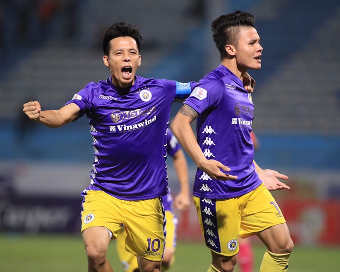 V-League 2020 hạ màn: Cúp vào tay ai? - Ảnh 1. V-League 2020 hạ màn: Cúp vào tay ai? - Ảnh 1.