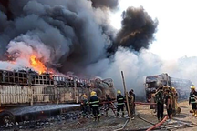 Phiến quân Myanmar bị tố đánh bom 120 xe hàng ở bang giáp Trung Quốc