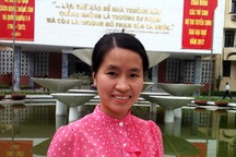 Khâm phục cô gái khuyết tật - Thủ khoa ngành Sư phạm Triết học
