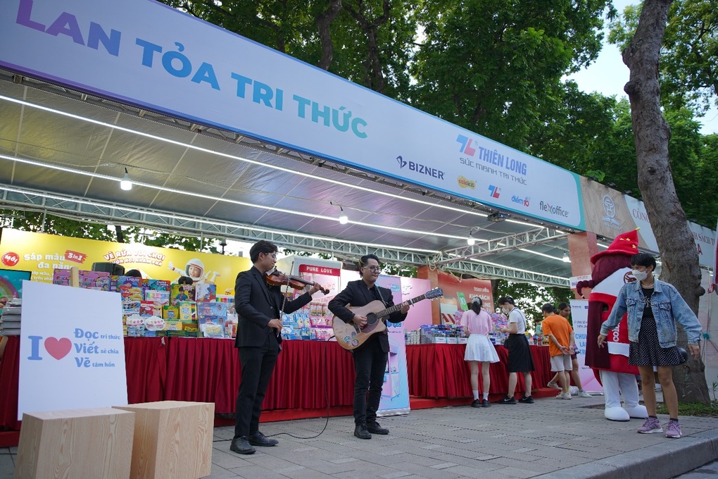 Công bố hợp tác Thiên Long và PEGA - 5 Công bố hợp tác Thiên Long và PEGA - 5