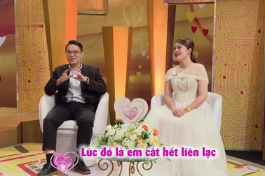 Chàng trai cắt liên lạc, cố tình tránh mặt dù "say nắng" cô bạn cùng lớp