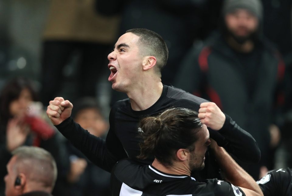 10 ngôi sao xuất sắc nhất ở nửa cuối BXH Premier League - 3 10 ngôi sao xuất sắc nhất ở nửa cuối BXH Premier League - 3