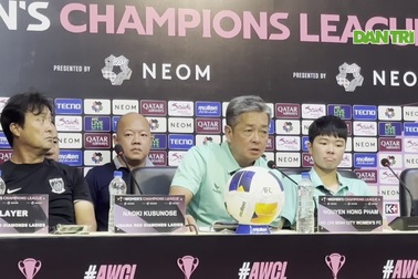 HLV Nguyễn Hồng Phẩm trả lời câu hỏi của phóng viên Dân trí