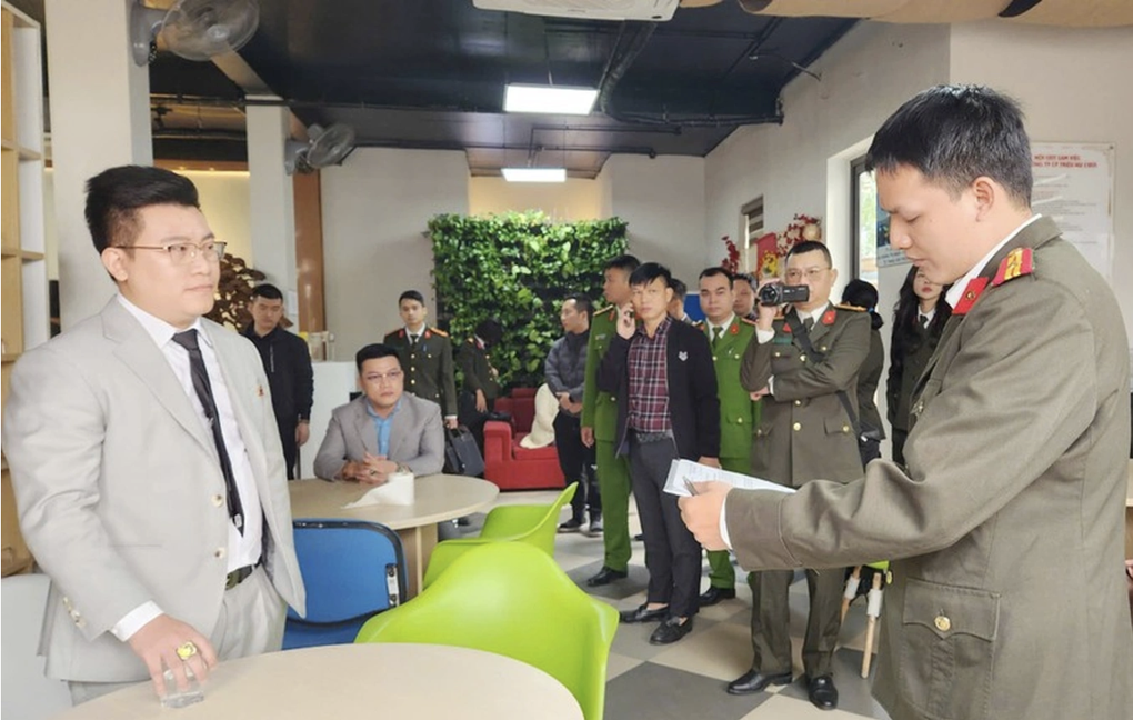 Công an Hà Nội khởi tố Tổng giám đốc Công ty Triệu nụ cười - 1 Công an Hà Nội khởi tố Tổng giám đốc Công ty Triệu nụ cười - 1