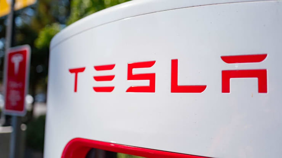 Bạn kiếm được bao nhiêu nếu đầu tư 1.000 USD vào Tesla 10 năm trước? - 1 Bạn kiếm được bao nhiêu nếu đầu tư 1.000 USD vào Tesla 10 năm trước? - 1