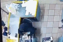 Người dân Li Băng hoảng loạn, tắt thiết bị điện tử, không dám kết nối WiFi