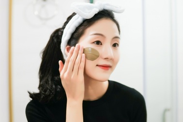 Bí quyết trẻ hoá da từ mặt nạ yến và bùn khoáng Manayi