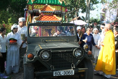 Nghẹn lòng tiễn đưa anh hùng Lý Đại Bàng về với đất mẹ