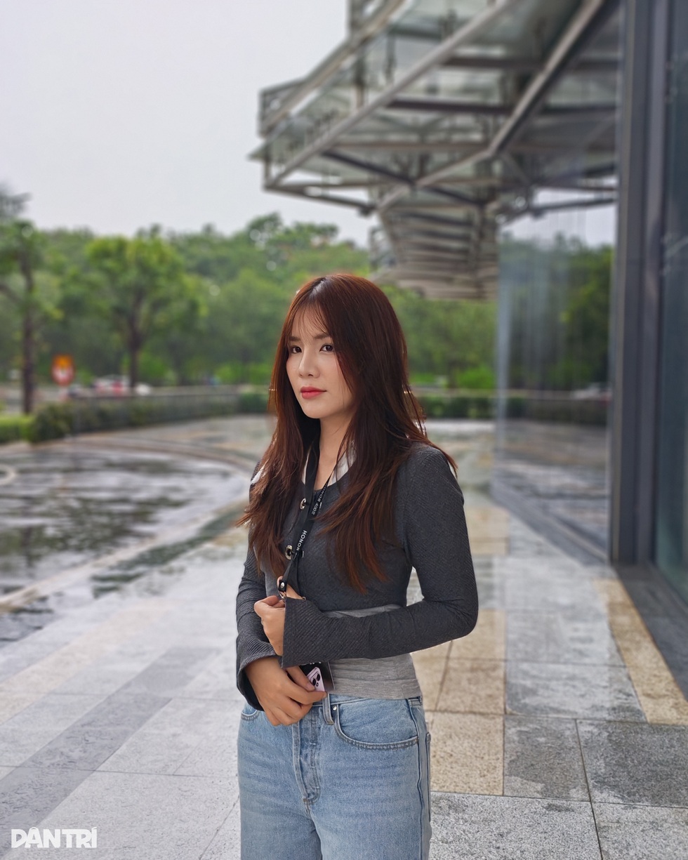 Đánh giá Honor 400: Hiệu suất tốt, AI đa dạng nhưng còn hạn chế về thiết kế - 22