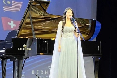 Nguyễn Thanh Chúc giành Cúp vàng âm nhạc châu Á ở tuổi 20