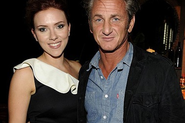 Tiết lộ lý do Scarlett Johansson - Sean Penn chia tay
