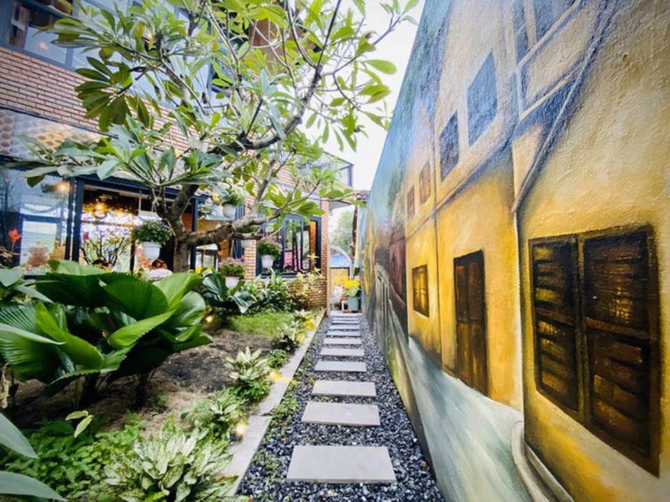 Ngôi nhà kết hợp quán cafe đẹp lạ nhờ nghệ thuật xếp gạch gây mê - 8 Ngôi nhà kết hợp quán cafe đẹp lạ nhờ nghệ thuật xếp gạch gây mê - 8
