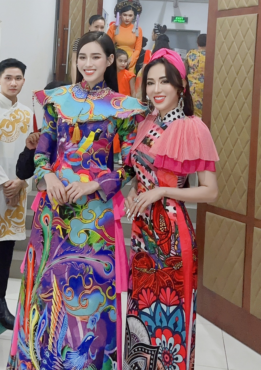 Hoa hậu Lương Thị Thùy Dung đọ trình catwalk với Đỗ Thị Hà, Khánh Vân - 4 Hoa hậu Lương Thị Thùy Dung đọ trình catwalk với Đỗ Thị Hà, Khánh Vân - 4