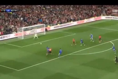 MU 2-0 Leicester: Shaw nhân đôi cách biệt