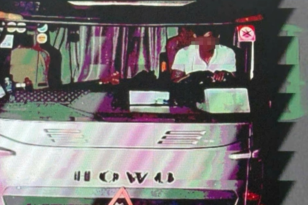 Tài xế không thắt dây an toàn sẽ bị phạt tới 1 triệu đồng - 1 Tài xế không thắt dây an toàn sẽ bị phạt tới 1 triệu đồng - 1