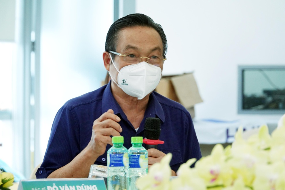 Chuyên gia: Đã tiêm vaccine rồi, còn chờ gì nữa mà không mở cửa du lịch? - 2 Chuyên gia: Đã tiêm vaccine rồi, còn chờ gì nữa mà không mở cửa du lịch? - 2