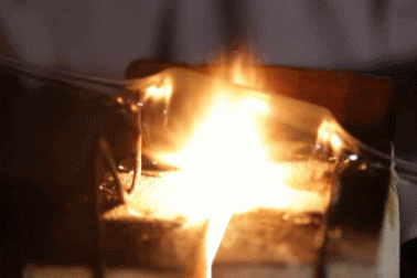 Những người cuối cùng làm nghề thổi ống tiêm philatop