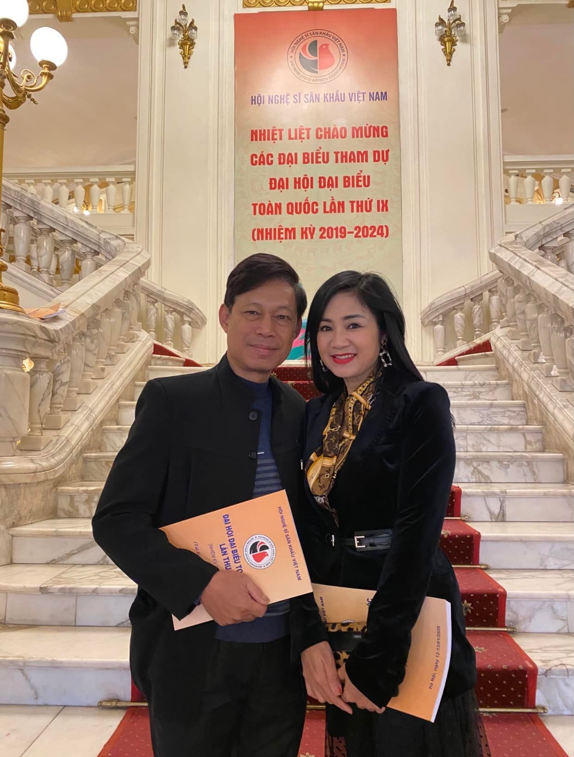 NSND Thu Hà: Tôi coi chú Tiến Hợi như người thân, chú mất thấy thương lắm - 2 NSND Thu Hà: Tôi coi chú Tiến Hợi như người thân, chú mất thấy thương lắm - 2