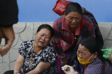 Đại sứ quán Việt Nam tại Ấn Độ cử đoàn công tác sang Nepal hỗ trợ công dân