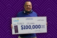 Người đàn ông Mỹ 3 lần trúng số độc đắc trong 4 năm
