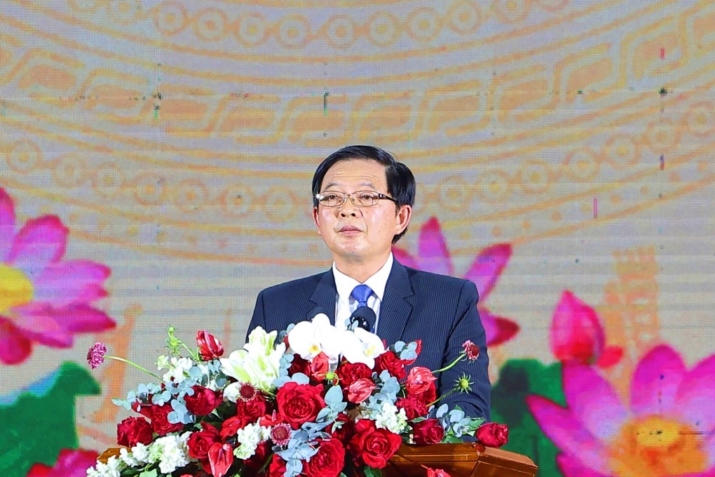 Thời khắc lịch sử 300 ngày chuyển quân ra Bắc tại Cảng Quy Nhơn - 1 Thời khắc lịch sử 300 ngày chuyển quân ra Bắc tại Cảng Quy Nhơn - 1