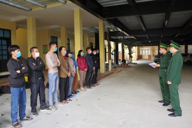 Xóa 2 đường dây đưa người vượt biên trái phép trong mùa dịch Covid-19