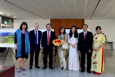 Đông đảo khách quốc tế dự "Những sắc màu Việt Nam" tại Tây Ban Nha