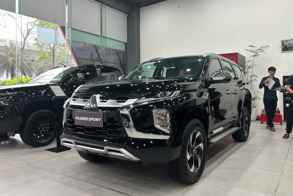 SUV gầm cao 7 chỗ đua ưu đãi, có mẫu giảm tới gần 300 triệu đồng - 3 SUV gầm cao 7 chỗ đua ưu đãi, có mẫu giảm tới gần 300 triệu đồng - 3