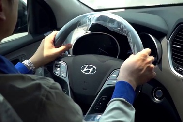 105 xe Hyundai SantaFe xếp hình chào mừng chiếc xe thứ 15.000