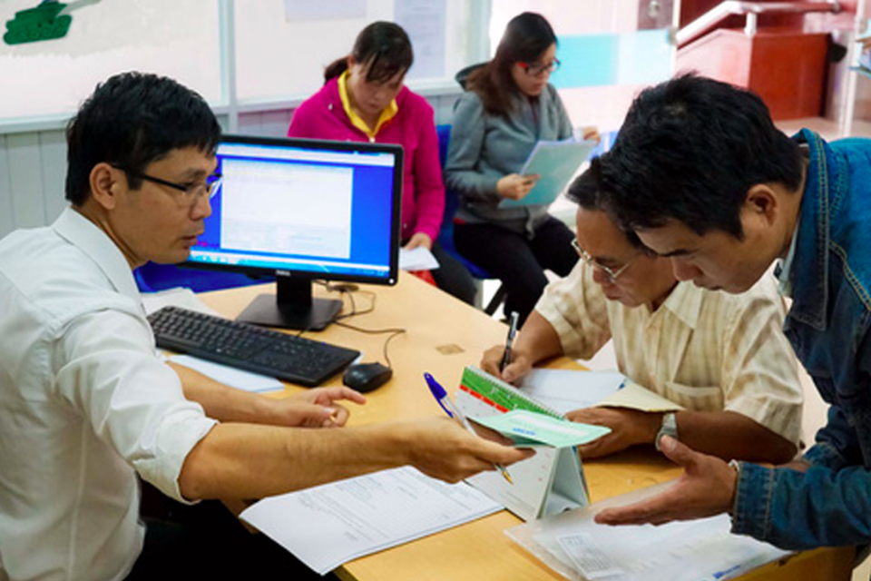 Năm 2021: Tổng biên chế là 249.650 công chức - 1 Năm 2021: Tổng biên chế là 249.650 công chức - 1