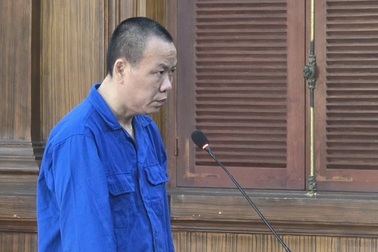 Chiếm đoạt hơn 3 tỷ đồng, cựu cán bộ ở TPHCM lĩnh án