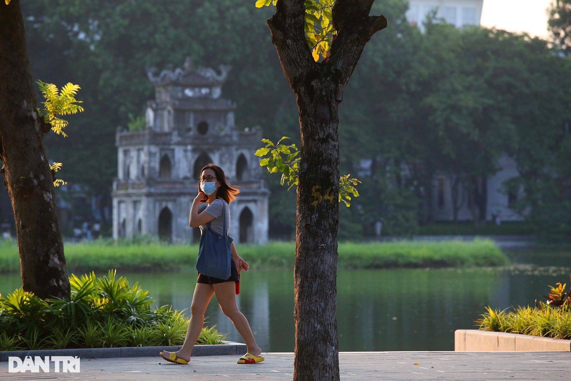 Nhịp sống Hà Nội trong những ngày bình thường mới - 6 Nhịp sống Hà Nội trong những ngày bình thường mới - 6
