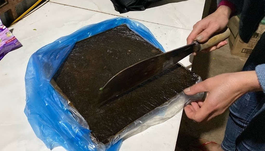 Đại gia Việt bỏ hàng trăm triệu mua thần dược cao hổ và sự thật bất ngờ - 3 Đại gia Việt bỏ hàng trăm triệu mua thần dược cao hổ và sự thật bất ngờ - 3