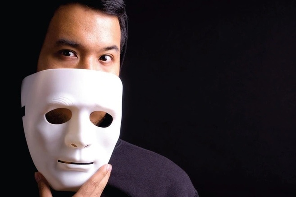 Ghê sợ bộ mặt thật của chồng - 1 Ghê sợ bộ mặt thật của chồng - 1