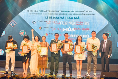 "Nhiều nghệ sĩ còn loay hoay chưa thoát được cái bóng của mình"