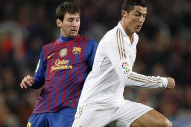 Ronaldo ăn đứt Messi khoản đá penalty