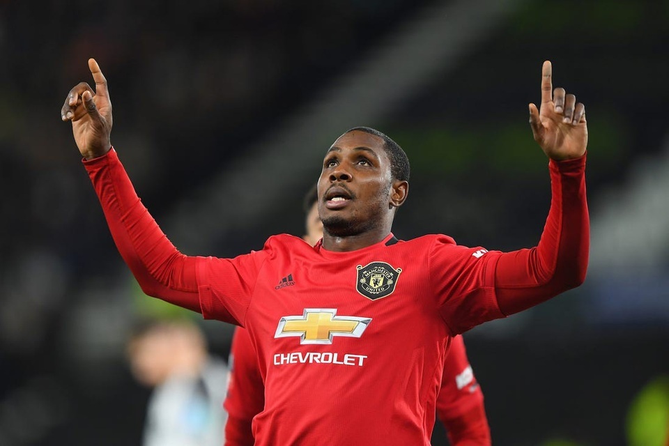 CLB Trung Quốc ra điều kiện để Ighalo ở lại Man Utd - 2 CLB Trung Quốc ra điều kiện để Ighalo ở lại Man Utd - 2
