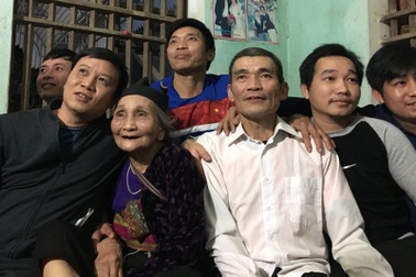 Bố "người nhện" Bùi Tiến Dũng tiết lộ lý do không sang Trung Quốc