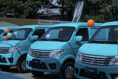 Ahamove triển khai mô hình cho thuê xe van