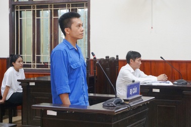 Bí mật trong giỏ quà Tết gửi vợ của đàn em Tài “Đen”