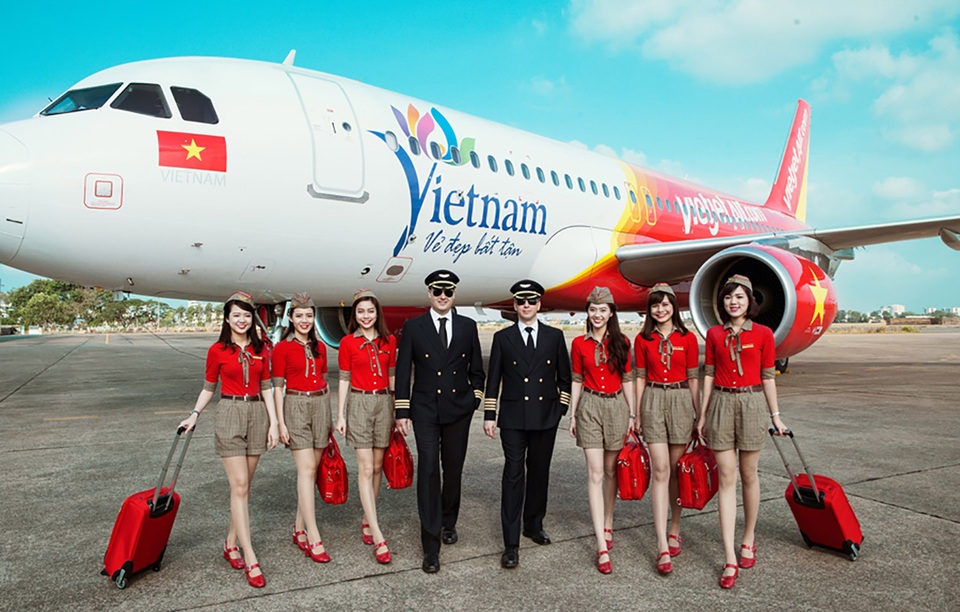 6 tháng, Vietjet lỗ vận chuyển hàng không chưa tới 1.500 tỷ đồng, mức tích cực so với các hãng trên thế giới - 2 6 tháng, Vietjet lỗ vận chuyển hàng không chưa tới 1.500 tỷ đồng, mức tích cực so với các hãng trên thế giới - 2