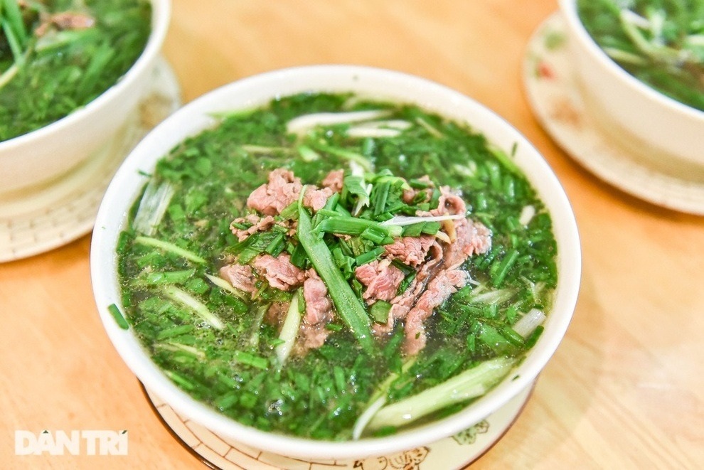 Khách Tây tranh luận chuyện Việt Nam có phải là quốc gia đáng sống? - 1 Khách Tây tranh luận chuyện Việt Nam có phải là quốc gia đáng sống? - 1