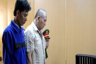 Tổ chức cho người Trung Quốc trốn sang Campuchia