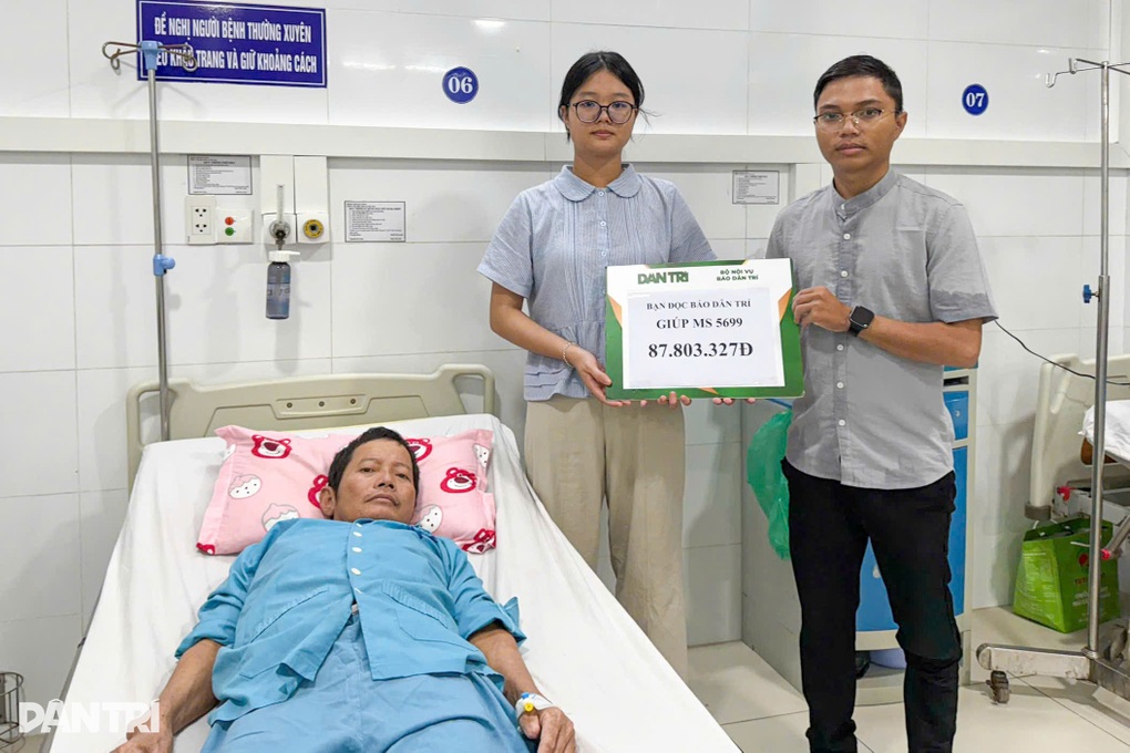 Nữ sinh viên cầu cứu cho ba thêm cơ hội sống được giúp hơn 174 triệu đồng - 1 Nữ sinh viên cầu cứu cho ba thêm cơ hội sống được giúp hơn 174 triệu đồng - 1