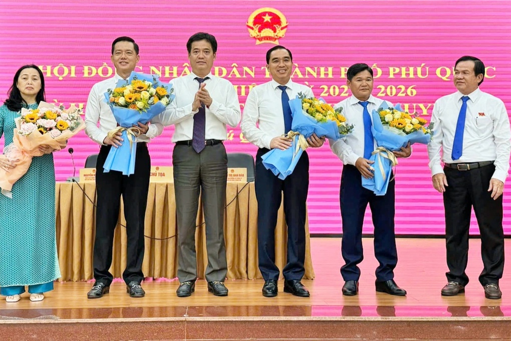 Ông Trần Minh Khoa giữ chức Chủ tịch UBND TP Phú Quốc - 1 Ông Trần Minh Khoa giữ chức Chủ tịch UBND TP Phú Quốc - 1