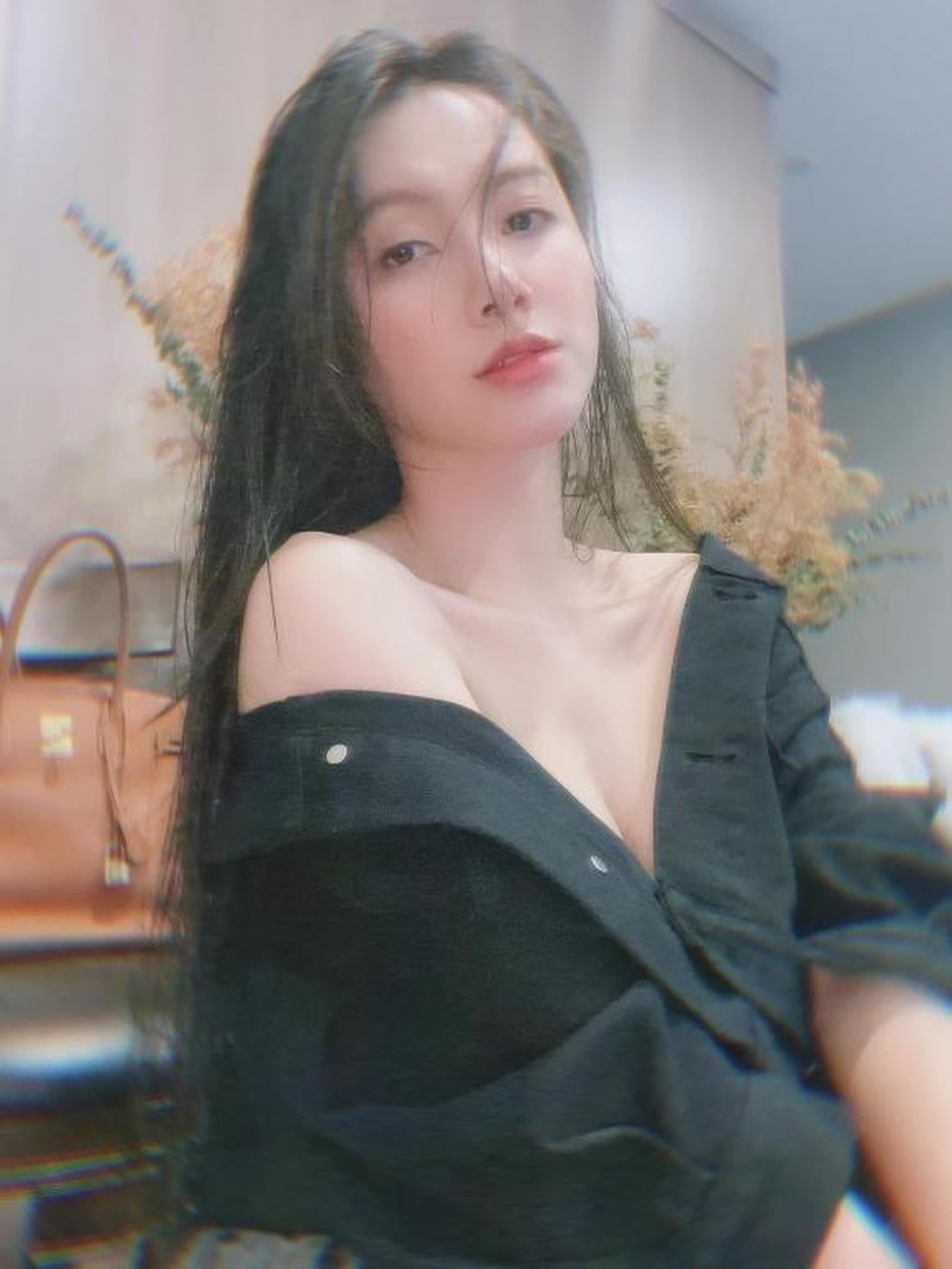 MC Minh Hà hiếm hoi diện bikini khoe vóc dáng gợi cảm - 8