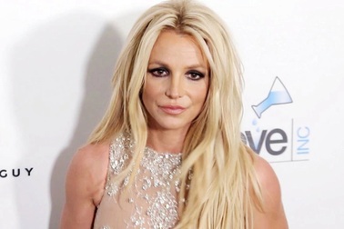 Britney Spears trấn an fan trước những đăng tải gợi cảm