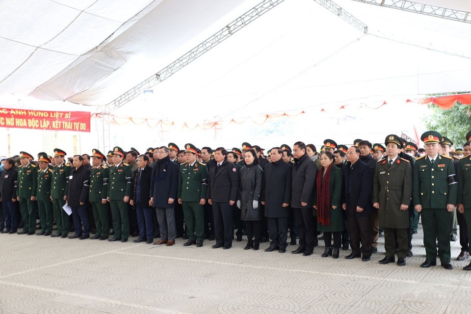 Hòa Bình: An táng 41 hài cốt liệt sĩ hy sinh thời kỳ chống Pháp - 1 Hòa Bình: An táng 41 hài cốt liệt sĩ hy sinh thời kỳ chống Pháp - 1