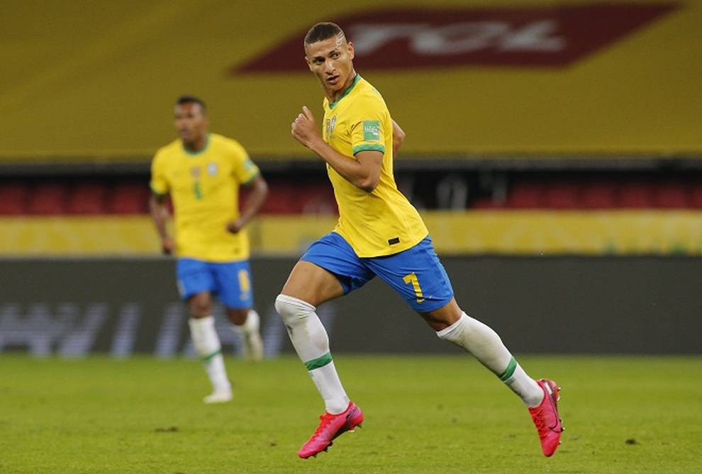 Neymar ghi bàn giúp Brazil đánh bại Ecuador ở vòng loại World Cup - 2 Neymar ghi bàn giúp Brazil đánh bại Ecuador ở vòng loại World Cup - 2