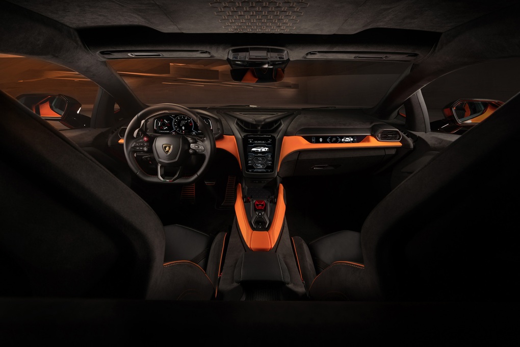 Revuelto LB744 đưa Lamborghini vào thế giới siêu xe trên 1.000 mã lực - 4 Revuelto LB744 đưa Lamborghini vào thế giới siêu xe trên 1.000 mã lực - 4